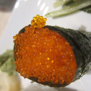 Tobiko Nigiri