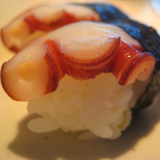 Tako Nigiri.