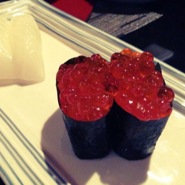 Ika Nigiri.