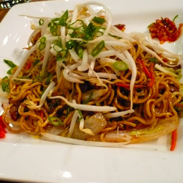 Yakisoba.