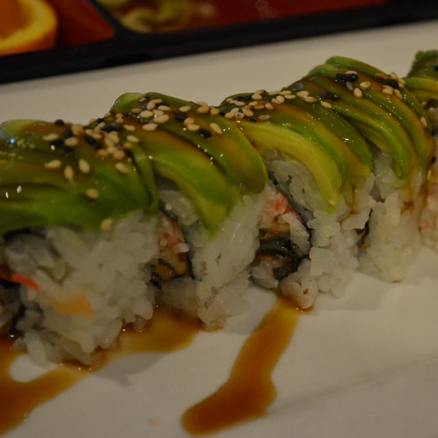 C9. Caterpillar Roll.