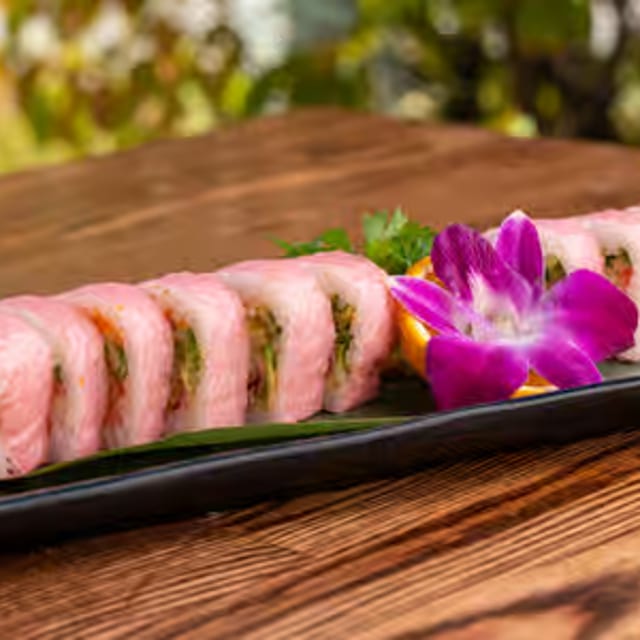 Rakkyo Roll.